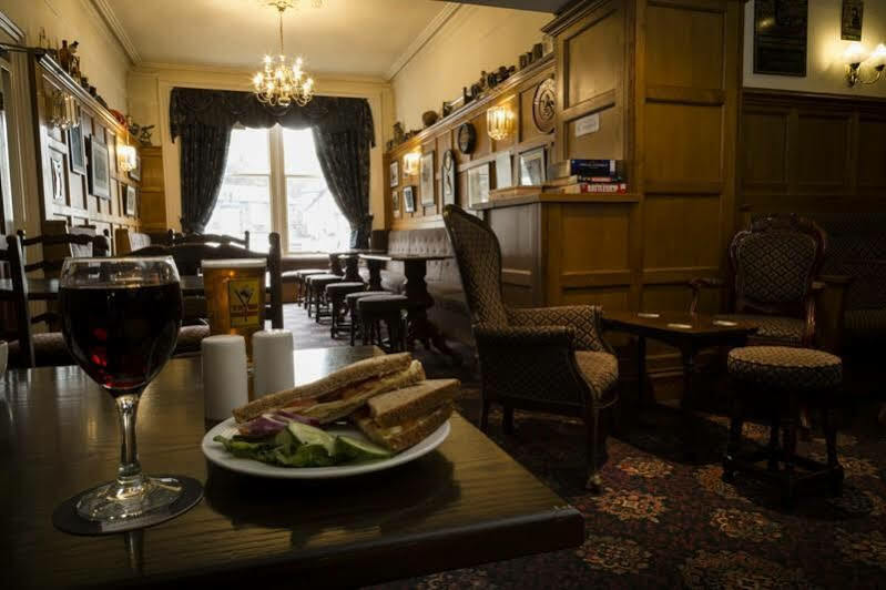The Ambleside Inn - The Inn Collection Group מראה חיצוני תמונה